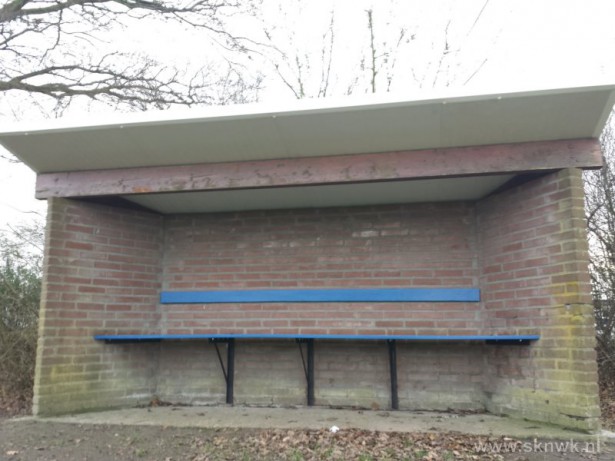 dugouts_veld2_nieuw_dak_1