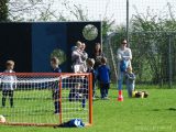 Jeugdwedstrijd sportpark 'Het Springer' van zaterdag 21 april 2018 (14/132)