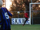 S.K.N.W.K. JO15-1 - Halsteren JO15-3 (competitie) seizoen 2018-2019 (najaar) (25/32)