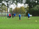 Training S.K.N.W.K. JO15-1 van zaterdag 20 oktober 2018 (16/25)