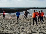 Strandtraining S.K.N.W.K. JO17-1 en JO17-2 van zaterdag 10 februari  2018 (105/163)