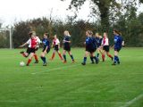 S.K.N.W.K. MO17-1 - Kapelle MO17-1 (competitie) seizoen 2018-2019 (najaar) (3/53)