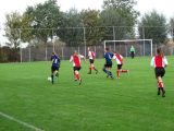 S.K.N.W.K. MO17-1 - Kapelle MO17-1 (competitie) seizoen 2018-2019 (najaar) (15/53)