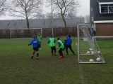 Training S.K.N.W.K. JO12-1 (zaterdag 02-02-2019) (55/63)