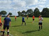 Tweede training 1e selectie S.K.N.W.K. seizoen 2019-2020 met aansluitend lunch (9/46)