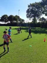 Laatste training S.K.N.W.K. JO11-1 van dit seizoen (22/110)