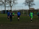 Onderlinge wedstrijd S.K.N.W.K. JO11-1 en JO13-1 (zaterdag 19 december 2020) (63/97)