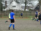 Onderlinge wedstrijd S.K.N.W.K. JO15-1 en JO17-1 (zaterdag 19 december 2020) (107/122)