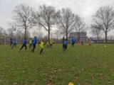 Onderlinge wedstrijd S.K.N.W.K. JO7-1 en JO9-1 (zaterdag 12 december 2020) (22/113)