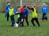 Onderlinge wedstrijd S.K.N.W.K. JO7-1 en JO9-1 (zaterdag 19 december 2020) (1/85)