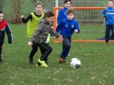 Onderlinge wedstrijd S.K.N.W.K. JO7-1 en JO9-1 (zaterdag 19 december 2020) (2/85)