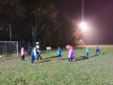 Voetbalpieten bezoeken training S.K.N.W.K. JO7-1, JO9-1 en JO13-1 (18/112)