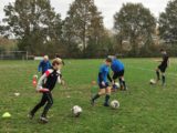 Training S.K.N.W.K. JO11-1 van zaterdag 31 oktober 2020 (15/113)