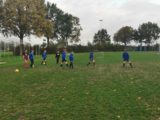 Training S.K.N.W.K. JO13-1 van zaterdag 24 oktober 2020 (1/79)