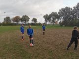 Training S.K.N.W.K. JO13-1 van zaterdag 24 oktober 2020 (5/79)