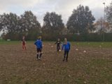 Training S.K.N.W.K. JO13-1 van zaterdag 24 oktober 2020 (9/79)