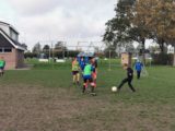 Training S.K.N.W.K. JO13-1 van zaterdag 24 oktober 2020 (48/79)