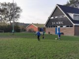 Training S.K.N.W.K. JO13-1 van zaterdag 24 oktober 2020 (61/79)