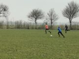 Onderlinge wedstrijd S.K.N.W.K. JO15-1 en JO17-1 (zaterdag 27 februari 2021) (23/95)