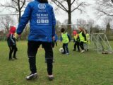 Onderlinge wedstrijd S.K.N.W.K. JO7-1 en JO9-1 (maandag 5 april 2021 - 2e Paasdag) (60/102)