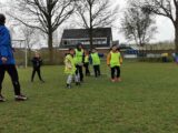 Onderlinge wedstrijd S.K.N.W.K. JO7-1 en JO9-1 (maandag 5 april 2021 - 2e Paasdag) (82/102)