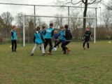 Onderlinge wedstrijd S.K.N.W.K. JO7-1 en JO9-1 (zaterdag 10 april 2021) (78/83)