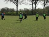 Onderlinge wedstrijd S.K.N.W.K. JO7-1 en JO9-1 (zaterdag 24 april 2021) (48/99)