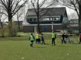 Onderlinge wedstrijd S.K.N.W.K. JO7-1 en JO9-1 (zaterdag 24 april 2021) (56/99)