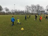 Onderlinge wedstrijd S.K.N.W.K. JO7-1 en JO9-1 (zaterdag 27 februari 2021) (22/90)