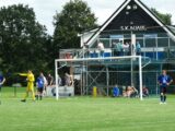 S.K.N.W.K. 1 - D.V.V. '09 1 (oefen) seizoen 2021-2022 (37/125)