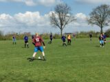 Onderlinge wedstrijd tussen spelers S.K.N.W.K. 1 en S.K.N.W.K. JO19-1 van zaterdag 1 mei 2021 (30/82)