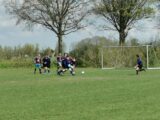 Onderlinge wedstrijd tussen spelers S.K.N.W.K. 1 en S.K.N.W.K. JO19-1 van zaterdag 1 mei 2021 (47/82)