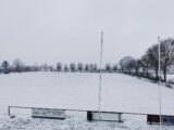 Sneeuwlaag bedekt sportpark 'Het Springer' (23/34)