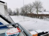 Sneeuwlaag bedekt sportpark 'Het Springer' (26/34)