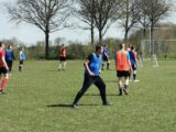 Training seniorenteams S.K.N.W.K. van zaterdag 17 april 2021 (39/91)