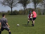 Training seniorenteams S.K.N.W.K. van zaterdag 24 april 2021 (63/94)