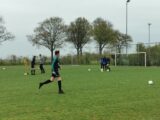 Training S.K.N.W.K. JO19-1 van zaterdag 8 mei 2021 (6/57)