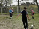 Training S.K.N.W.K. JO19-1 van zaterdag 24 april 2021 (32/105)