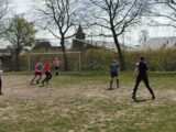 Training S.K.N.W.K. JO19-1 van zaterdag 24 april 2021 (59/105)