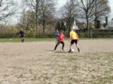 Training S.K.N.W.K. JO19-1 van zaterdag 24 april 2021 (76/105)