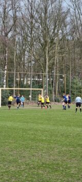 Halsteren JO17-3 - S.K.N.W.K. JO17-1 (comp.) seizoen 2021-2022 (3e fase - voorjaar) (18/37)